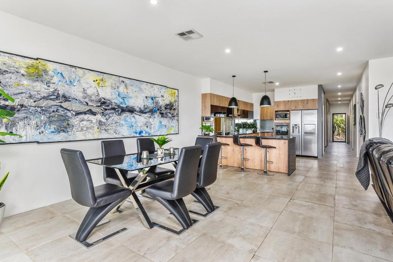 Appartamento Conroe Executive Townhouse - Modern & Stylish Mount Gambier Esterno foto