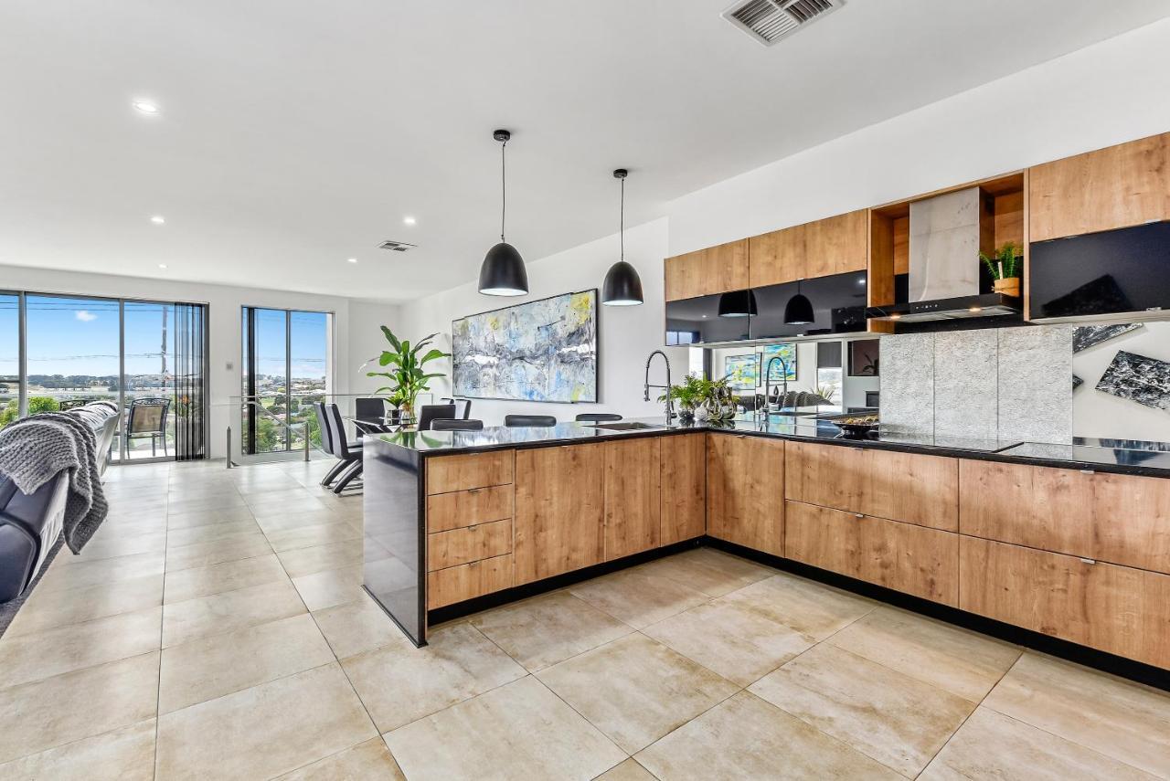 Appartamento Conroe Executive Townhouse - Modern & Stylish Mount Gambier Esterno foto